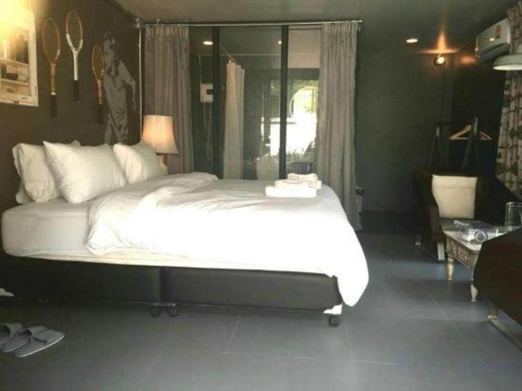 Pyur Otel Chiang Mai Exteriör bild