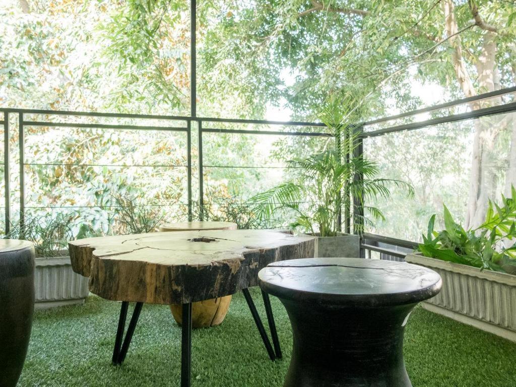 Pyur Otel Chiang Mai Exteriör bild